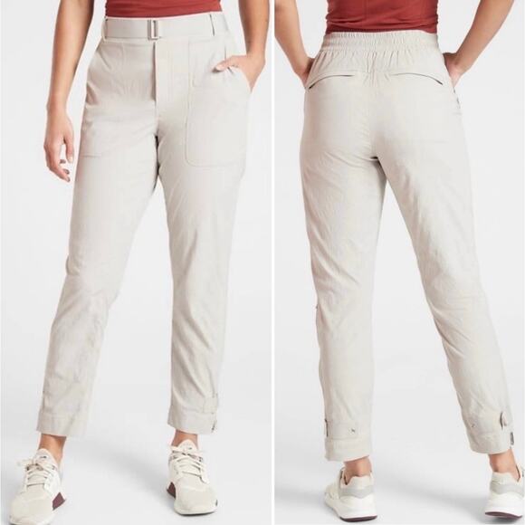 Athleta Trekkie Belted Pants Size 10 In Birch Gray‎ Mid Rise Outdoors Hiking - Picture 1 of 5